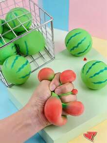 1 Peça Bola de Estresse Squishy em Formato de Melancia Vermelha Realista, Alívio Silencioso da Ansiedade, Brinquedo Sensorial Portátil de Vibração e Descompressão, Melhorador de Humor Calmante, Presente Ideal para Feriados, para Crianças - Multicolorido - Visão 3