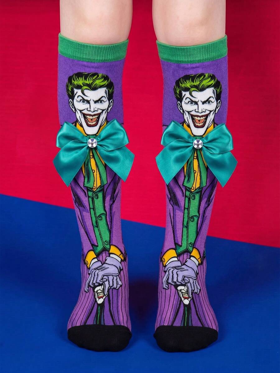 Warner Bros 1雙華納兄弟超級英雄迷你風膝上襪,時尚兒童長襪,適合派對穿著。開學季,這些有趣又時尚的華納粉絲必備。 - 彩色 - 查看 1