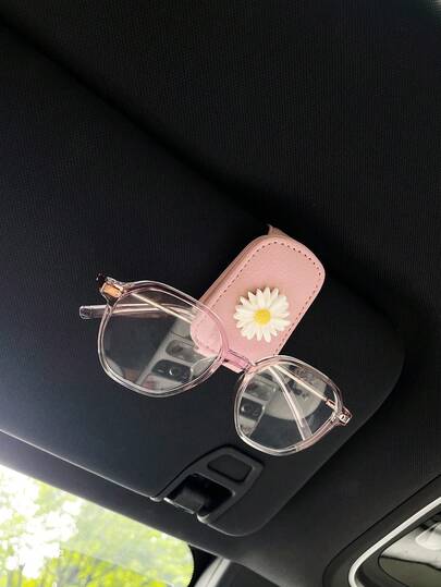 彩色雛菊花車用遮陽板眼鏡夾，創意車用眼鏡架車輛眼鏡夾時尚眼鏡收納 PU 皮革材質附磁吸車用眼鏡時尚眼鏡收納夾車用遮陽板眼鏡夾收納架車內多功能收納用品