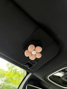 1 pieza Bolsa de almacenamiento para coche, soporte multifuncional de moda para gafas, diseño compacto que ahorra espacio, ranuras duales para tarjetas, cierre magnético fuerte, acceso conveniente, accesorio práctico para el interior del coche - Montado en el coche - Ver 22