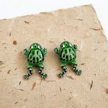 1 Pair Cute Green Graffiti Frog Ear Cuff Earrings, Suitable For Women's Daily And Party Wear - Green - View 3