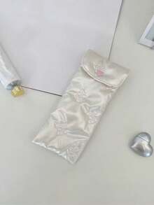 極簡時尚蝴蝶結小眾設計 INS 風格眼鏡收納袋 新款防水時尚眼鏡保護袋 防壓便攜式化妝包 女用 - 白色 - 查看 2