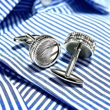 Electroplated Silver Round Hollow Floral Pattern Cufflinks For Men's Shirts - Silver - View 3
