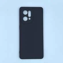 这款黑色手机壳兼容OPPO A6 Pro 4G/5G、F31、Reno14、Reno14 F、A5 Pro（国际版）、A5x、A5 (2025)、A3X 4G、A40、A40M、A60 5G、A80 5G、A98、A58 4G、15 Pro 5G、15、C71、C75、14x、14 Pro、14 Pro+、12X等机型。功能包括镜头保护、防震、防刮擦。有效保护手机后盖和边框免受日常磕碰。采用TPU材质，轻薄柔软，触感哑光。 - 黑色 - 查看 89