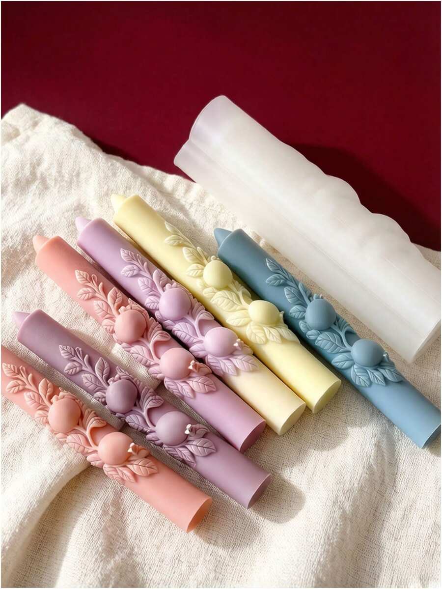 Molde de silicona para vela de tallo largo con relieve de rama de granada, molde para vela de aromaterapia DIY hecho a mano, apertura lateral con liberación fácil, molde para vela de pilar con patrón 3D, herramienta de modelado de vela con patrón vintage, material de silicona de alta transparencia, molde decorativo para vela de atmósfera DIY para el hogar, disponible en versiones larga y corta - Molde para velas largas con forma de rama de granada - Ver 1
