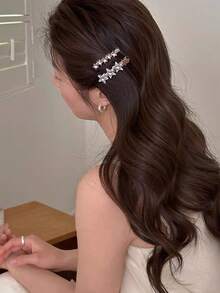 1pc Star Rhinestone Hair Clip, Shiny Crystal Star Hairpin, Elegant Side Clip, Suitable For Party And Night Out - Silver - View 6