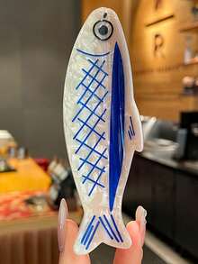 1件春夏海洋鮭魚造型大髮夾，趣味獨特，適合女性日常佩戴於後腦 - 彩色 - 查看 7
