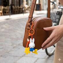 MIFFY 月光派對鑰匙圈－官方授權珠寶飾品，夢幻星空設計，精緻夜間美學，適合掛在包包或鑰匙上，適合作為禮物、節日與派對配件 - 藍色 - 查看 2