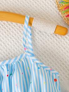 2pcs/Set Young Girl Summer Outfit, 4-7 Years Old, Blue & White Striped Fashion Street Style Heart Ruched Camisole Top & Floral Print Elastic Waist Skirt, Soft Casual Cute Commuting Suitable For Spring/Summer, Gift - Blue - View 7