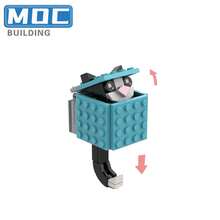 Cat Keychain Building Block Model, MOC Creative Building Blocks - DIY Desktop Ornament - Novelty Toy - Christmas/Thanksgiving Gift (For Boyfriend/Girlfriend) - Multicolor - View 3