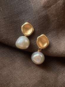 1 Pair S925 Sterling Silver French Style Gentle Minimalist Concave Asymmetrical Pearl Earrings, Light Luxury Niche Unique Exquisite Elegant Women's High-End Fashion Jewelry, Hypoallergenic, Suitable For Holiday Gifts Or Daily Wear - Pearl - View 6
