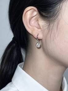 XUJIA 1對925純銀優雅圓形莫桑石吊墜耳環，1克拉*2顆6.5mm VVS1級莫桑石，優雅日常佩戴女性珠寶禮物 - EMO-533 - 查看 5