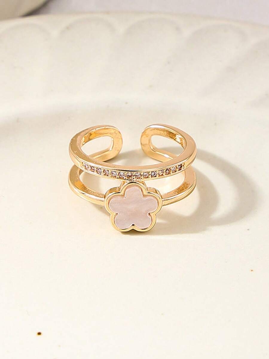 Fashionable High-End Petal Rhinestone Ring, Niche Design, Exquisite Open Ring, Versatile Personalized Jewelry Accessory - Petal-shaped Diamond Ring - View 1