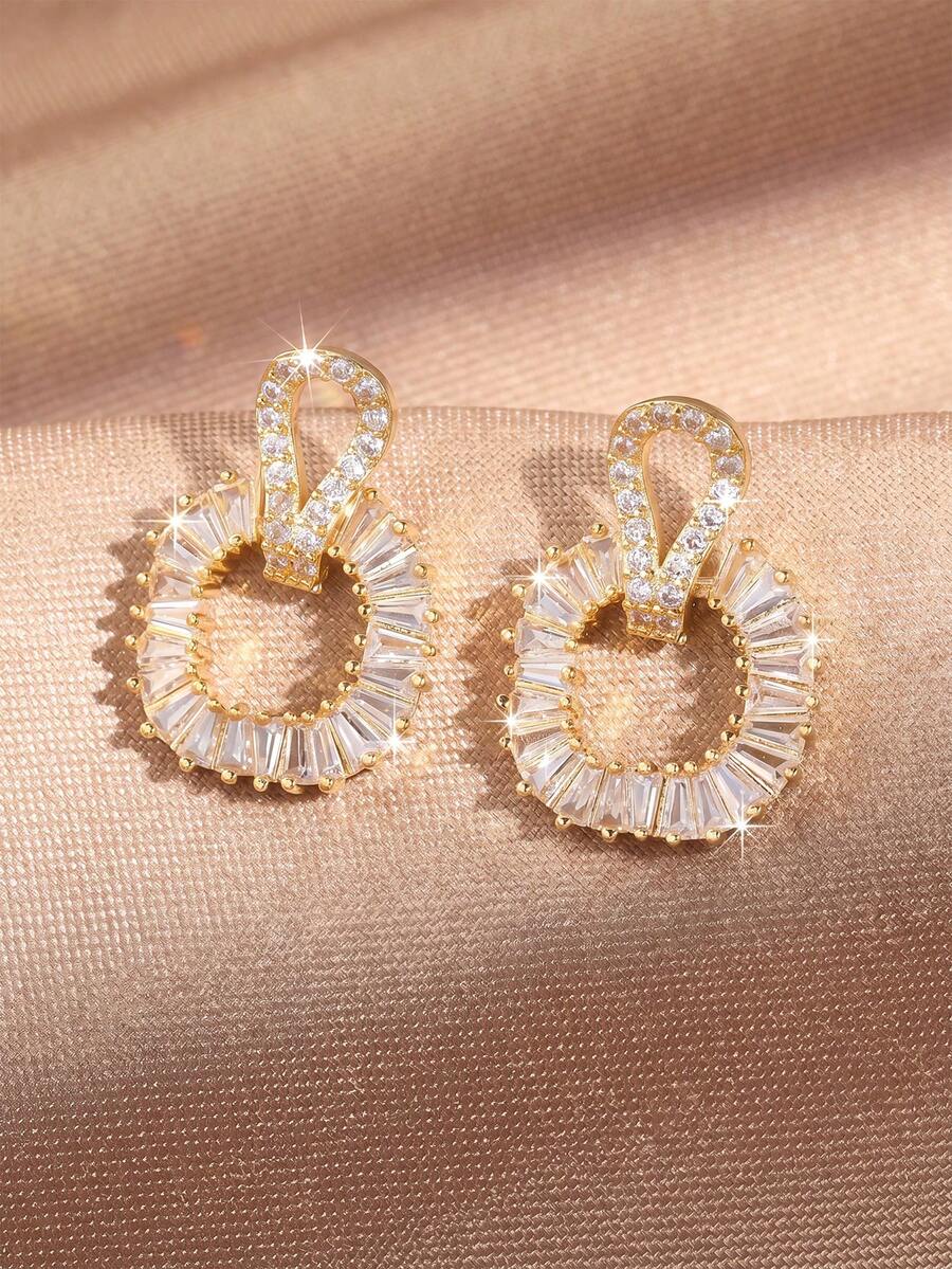 1 Pair Luxury Elegant Exquisite Sparkling Trapezoid Cut High-Transparency Zirconia + Round Zirconia Inlaid Double-Layer Hollow Circular Design Full Zirconia Round Hoop Earrings, Delicate Jewelry For Women Suitable For Evening Party, Date, Commute And Daily Wear - Circular Zirconium - View 1