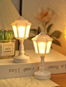 迷你街道燈造型 LED 桌燈 1 個，柔和暖光床頭小夜燈，經典桌面裝飾擺件，適用客廳、臥室、窗台，適合節日生日的室內美學場景燈禮物 - 暖光 - 查看 1