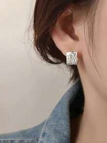 1對壓褶紋理極簡幾何正方形個性化休閒日常奢華優雅時尚女款銅合金圓環耳環 - 銀色 - 查看 3