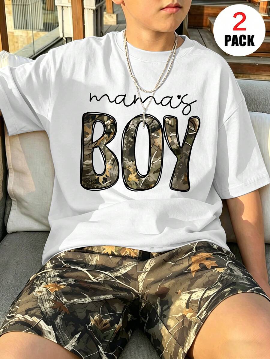 2件組男孩套裝,寬鬆上衣印有「Mama's BOY」圖案 + 全身乾葉印花短褲,舒適柔軟,適合夏季與運動 - 彩色 - 查看 1