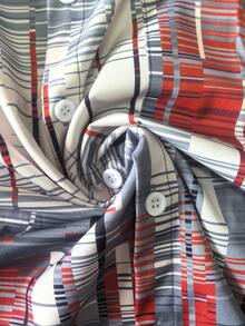 Camisa de manga corta con botones y bolsillo con estampado geométrico degradado retro para hombre - Multicolor - Ver 4