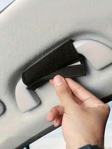 Cubierta de Manija de Puerta de Coche Personalizada con Nombre/Texto/Iniciales/Logo - Ajuste Suave de Felpa Antideslizante, Accesorio de Interior de Automóvil Adornado con Tu Nombre - Multicolor - Ver 5