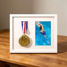1pc 4x6 Inch/8x10 Inch Medal Display Box Folding Photo Frame, Suitable For Running, Football And Rugby, Ideal Gift For Sports Enthusiasts, Vibrant Display Box Folding Photo Frame, Sports Awards (Medal Not Included, Photo Paper Not Included) - 1PC - View 5