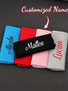 Cubierta de Manija de Puerta de Coche Personalizada con Nombre/Texto/Iniciales/Logo - Ajuste Suave de Felpa Antideslizante, Accesorio de Interior de Automóvil Adornado con Tu Nombre - Multicolor - Ver 3