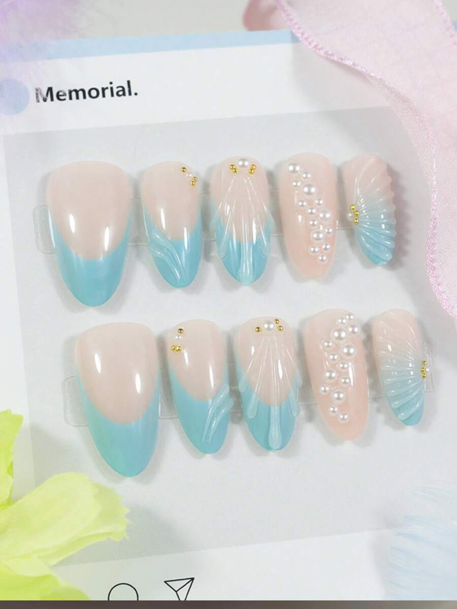 10片中號杏仁形穿戴式美甲片,夏季海灘風 3D 貝殼紋理白色珍珠與金色鋼珠裝飾藍色法式指尖美甲,適合美甲店、女孩與女性日常佩戴、假期派對與禮物 - 淺藍色 - 查看 1