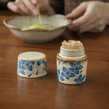 1pc Vintage-Style Floral Ceramic Toothpick Holder (With Lid) – A Decorative Storage Jar Featuring A Rustic, Country-Inspired Floral Pattern, Perfect For Kitchen Countertops Or Bathroom Vanities. - View 5