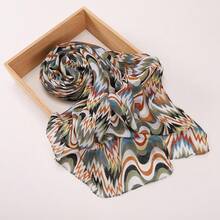 Wavy Colorful Striped Digital Print Muslim Headscarf Modest Hijab Soft Breathable Daily Wear Head Wrap Hijab Shawl - Multicolor - View 11