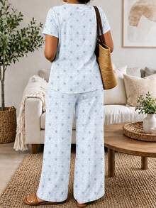 Summer New Styles, Women'S Plus Size, V-Neck Short Sleeve Top And Wide-Leg Long Pants Set, Casual 2pcs, Fashion Two Piece Set, Star Pattern Design_1_1 - White - View 4