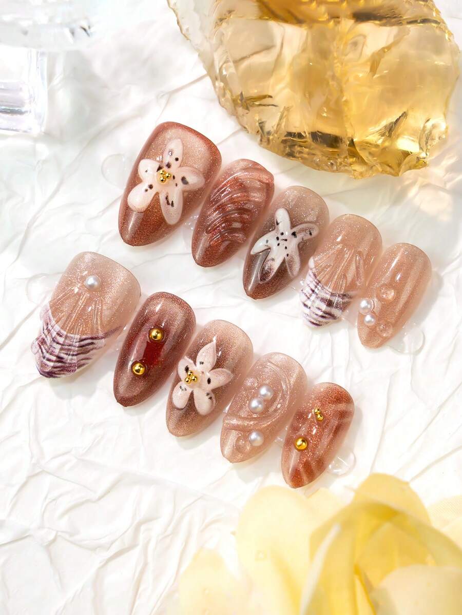10 buah Kuku Tempel Pendek Berbentuk Almond Buatan Tangan, Kuku Palsu Glitter Pink Nude Motif Pantai Laut, Stiker Kuku 3D Berbentuk Bintang Laut, Cangkang, Mutiara, Manik Emas, Mengkilap, Dapat Digunakan Kembali, Cocok untuk Pemakaian Sehari-hari di Musim Panas - MultiWarna - View 1