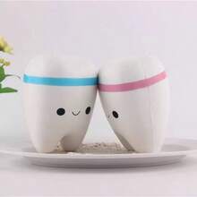 Juguete de apretar con rebote lento en forma de diente lindo, juguete de alivio del estrés con rebote lento estilo japonés en forma de diente lindo, juguete para dedos para adolescentes y adultos, regalo de fiesta con tema dental - Multicolor - Ver 3