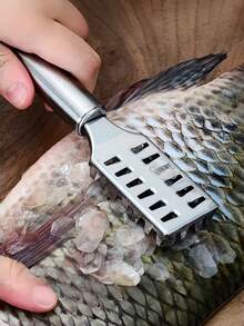 1 Pc Stainless Steel Manual Fish Scaler, Efficient Fish Scale Scraper Remover Tool, Practical Household Kitchen Gadget, Easy To Use Handheld Fish Cleaning Accessory For Home Seafood Preparation - Multicolor - View 4
