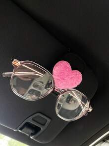PU Glasses Clip For Car Sun Visor, Creative Cute Plush Heart-Shaped Car Glasses Storage Clip, Car Interior Ticket And Card Holder - Love Donation - View 3