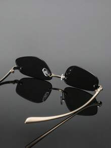 Un par de gafas geométricas de metal sin montura para hombres, de estilo vanguardista, exquisitas, únicas y sutilmente lujosas de estilo americano, gafas de moda adecuadas para clientes que asisten a cumbres de la industria y negociaciones de negocios. - Multicolor - Ver 10