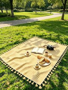 1 Minimalist Pendant-Style Picnic Mat, Quick-Drying, Lightweight, And Absorbent Beach Towel, Fine Checkered Fringed Picnic Mat, Essential Gift For Beach Vacations And Outdoor Camping, Beach Accessories - A - View 3