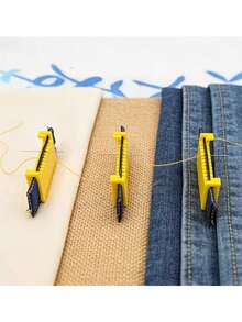 1/4/6pcs Hinge Sewing Clips, Practical Handmade Sewing Positioning Tool And Neat Uniform Stitch Template Tool. Suitable For Embroidery, Fabric Collage And Handmade Sewing To Help Create Neat Straight Stitches. Suitable For Art, Wedding, Home Decor, Also Suitable For Camping Gear, Vacation Essentials, Cute Collectibles. Gift For Family Members. - Regular Model - View 9