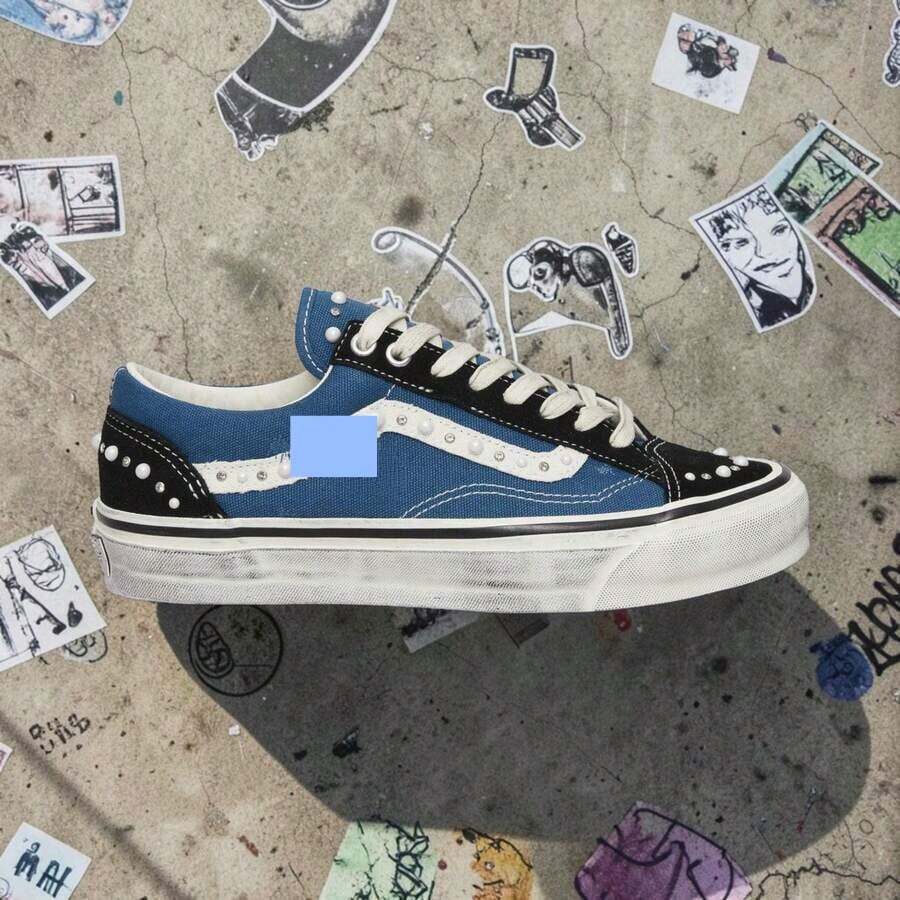 Old Skool 36 Pearlized Sneakers| Authentic 2026 Retro Y2K Skate Shoes| Iridescent Pearl Luster Finish| Classic Sidestripe Low-Top Trainers| - Marshmallow - View 1