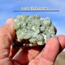 1pc Random Natural Raw Fluorite Rough Stone, Premium Natural Mineral Specimen. Perfect For Jewelry Making, Indoor Decor Collection, Geological Teaching And Popular Holiday Gifts - Green - View 4