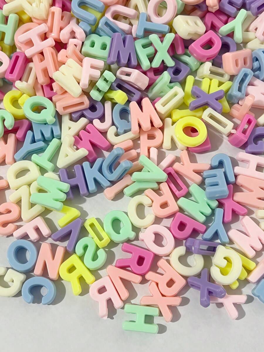 200-600顆混色大字母珠 - 多色塑膠字母 A-Z,適用於珠寶製作、手鍊、項鍊、鑰匙圈、鞋帶及手工藝品 - 彩色 - 查看 1