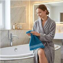 3 Packs Luxury Towels Ultra-Soft, Spa-Grade High Water Absorbency Fabric, Quick-Drying, Skin-Friendly, Fade-Proof & Lint-Free, Retro Neutral Color Matching With Random Geometric Patterns - Multicolor - View 2