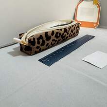 1pc Minimalist Pencil Case, Large Capacity, Niche Stationery, Leopard Print, Japanese Canvas, Student Storage, Mini. - A - View 4