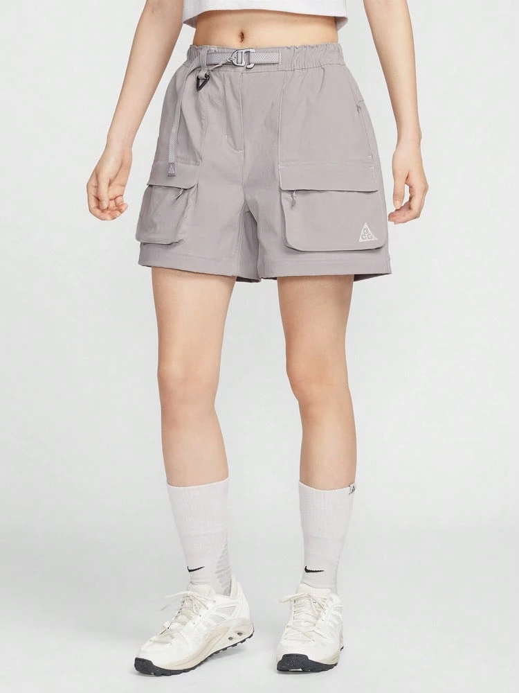 Nike 女款 AS W ACG SMITH SUMMIT ZPOF PNT 運動梭織長褲 HV6392-009 - 灰色 - 查看 1