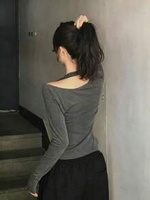 Atasan Kaos Lengan Panjang Bergaris Model Camisole Berlapis Vintage Musim Gugur 2026 untuk Wanita - Dark Grey - View 3