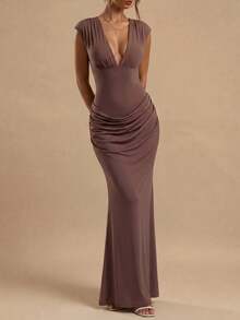 Tief ausgeschnittenes V-Ausschnitt plissiertes figurbetontes langes Kleid - elegant geeignet für Abendpartys und Hochzeiten, Damen Sommer Freizeitkleid - Braun - Übersicht 6