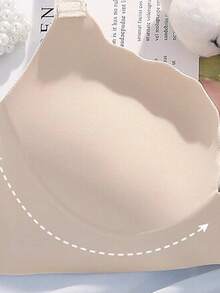 Women's Bean Paste Color Small Bust Push-Up Bra For Flat Chest, Wireless Shaping Seamless Bra With Bun Cup Design - Champagne - View 5