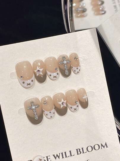 10PCS Móng tay giả dán sẵn màu nude kiểu Pháp, móng giả ngắn vuông sang trọng đính đá hình chữ thập & ngôi sao, móng giả handmade phong cách Y2K màu trung tính, móng nghệ thuật coquette tái sử dụng cho nữ, đeo hàng ngày & đi tiệc