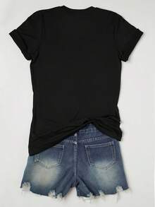 Chic Heart & Slogan Graphic Tee for Women - Soft 100% Cotton, Stretchy, Crew Neck, Short Sleeve - Perfect Valentine's Day Gift Tee For adult, Men, Women, Teen, Teenager, adolescent, Youth - nero - Visualizzare 2