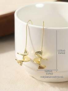 Vintage Women's Gold Spiral Thread Pendant Earrings, Bohemian Style Minimalist Geometric Design, Modern Elegant Style, 1 Pair Suitable For Daily Wear, Work And Party - Yellow Gold - View 5