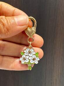 1pc New Flowers Love Charm Of Earphone Case Keychain Flower Key Ring Pendants For Women Girls Handbag Decor DIY Handmade Key Chain Gifts - Multicolor - View 8