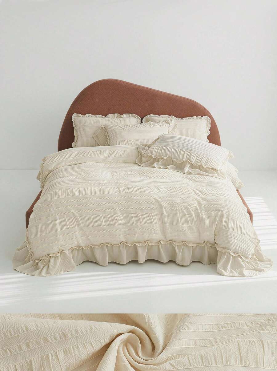 Veyra Day 2/3 Pcs Princess Style Bedding Set 100% Polyester 3D Cut Flower Ruffle Duvet Cover No Insert All Season Modern Ruffled Duvet Cover With 1/2 Pillowcases - Beige - View 1